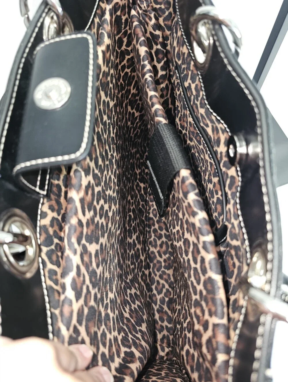 Wilsons Leather Black Leather Tote Bag with Contrast Stitching